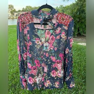 Aratta Silent Journey Tie Top